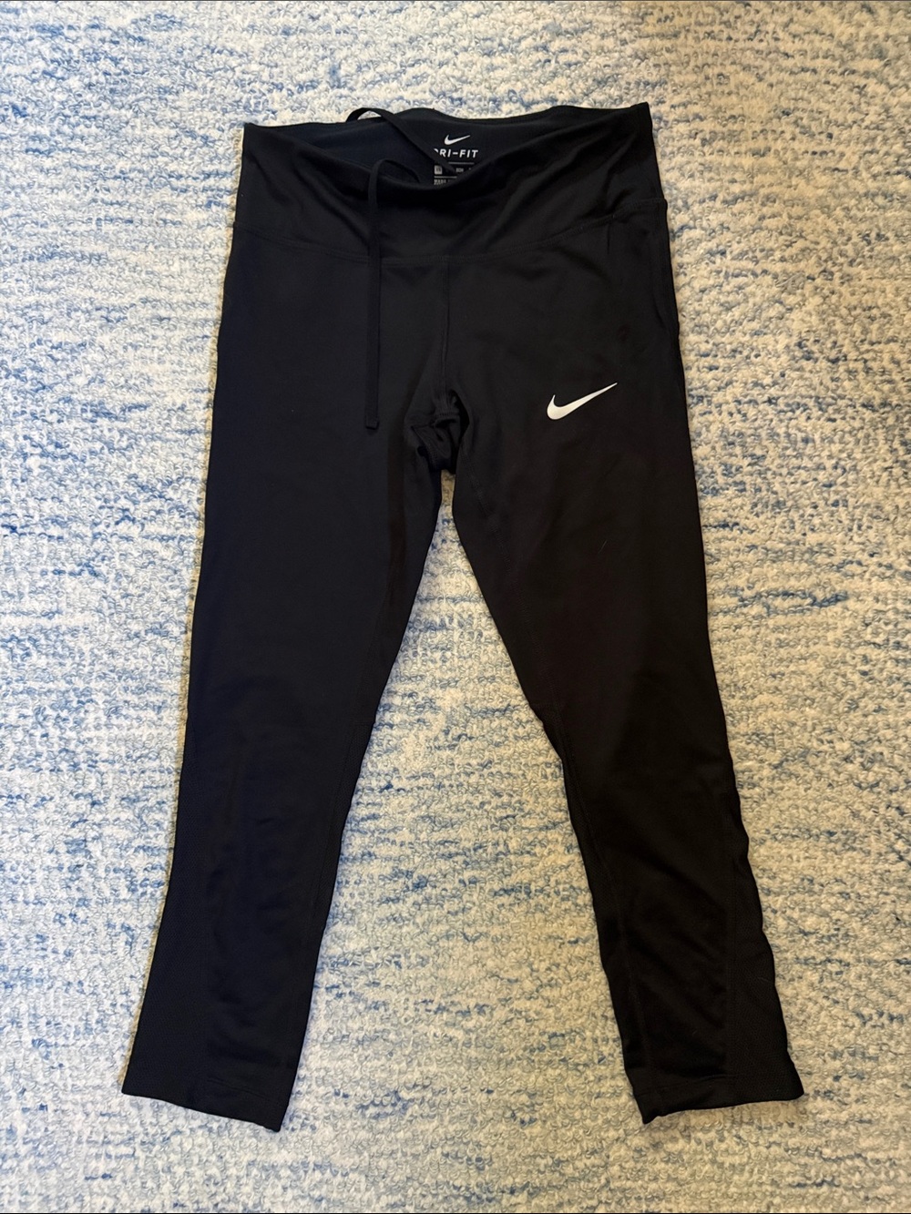 Nike cropped leggings